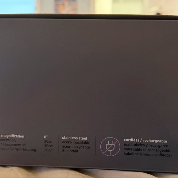 Simplehuman Silver Sensor Makeup Mirror - Picture 2 of 4